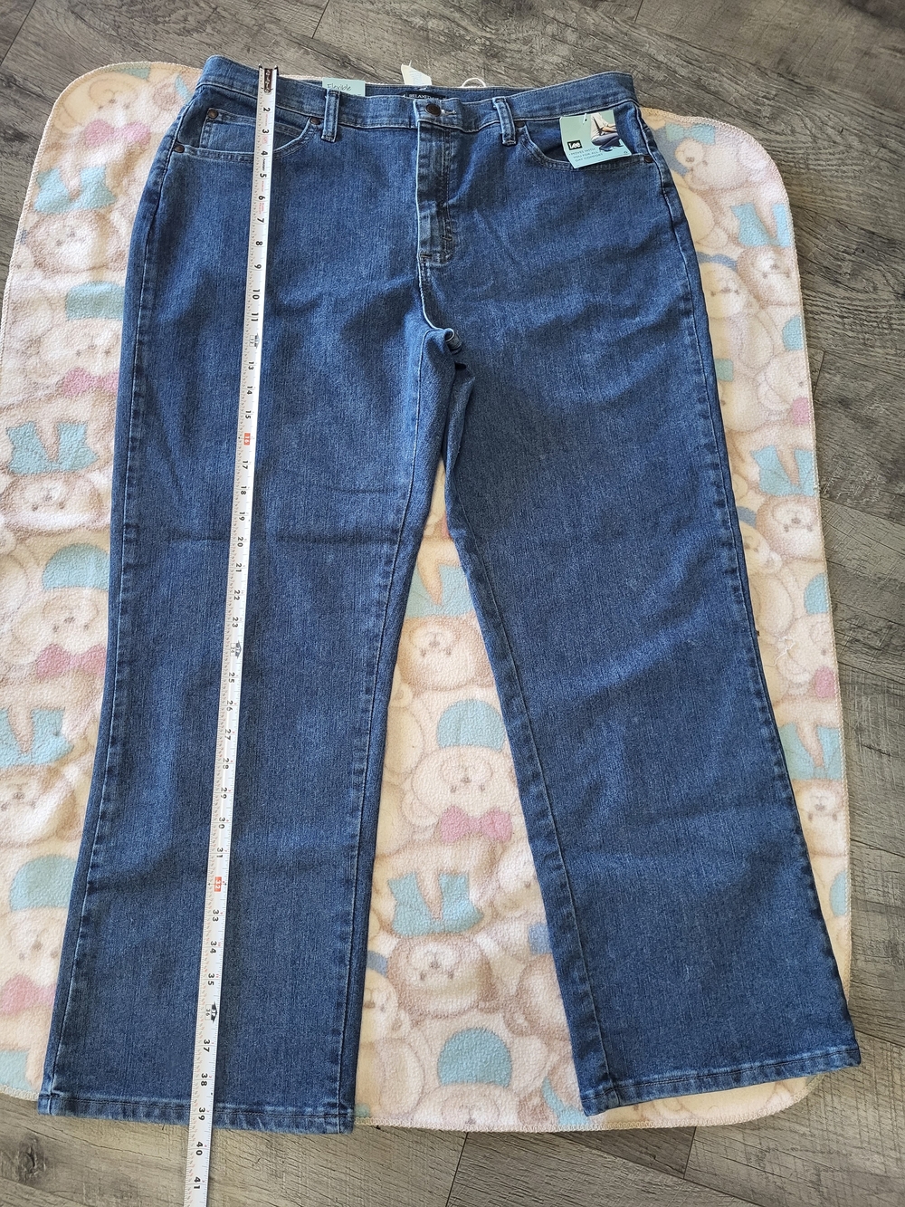 Lee Women's Straight-Leg Jeans in Dark Blue Denim